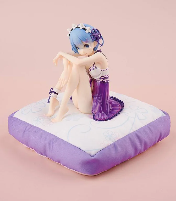 Re:ZERO - Scale Figure - Rem (Birthday Purple Lingerie Ver.)