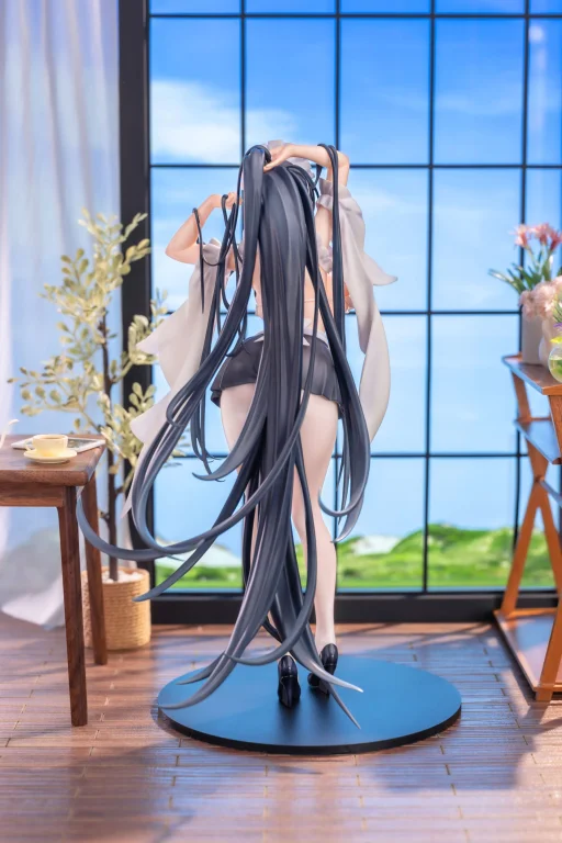 Azur Lane - Scale Figure - Indomitable (Ms. Motivationless Maid Ver.)