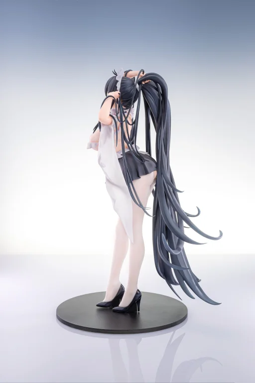 Azur Lane - Scale Figure - Indomitable (Ms. Motivationless Maid Ver.)