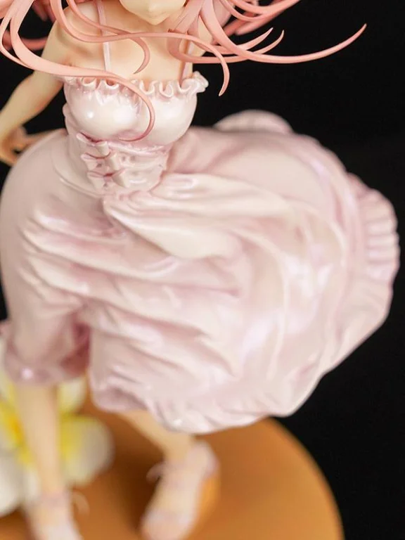TID - Scale Figure - Niya