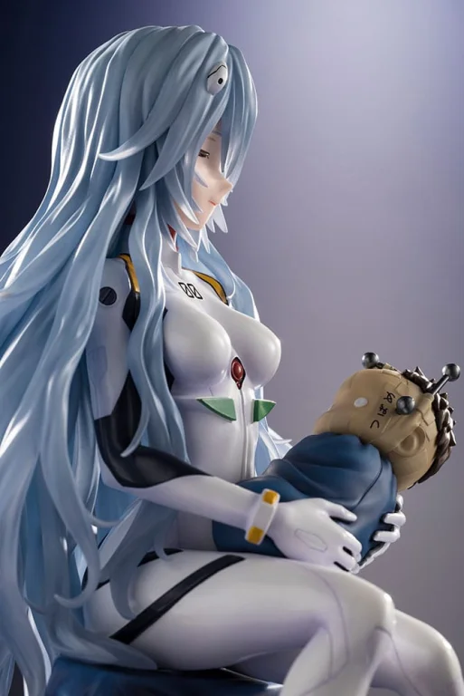 Evangelion - Scale Figure - Rei Ayanami (Affectionate Gaze)