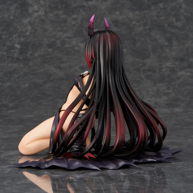 To Love-Ru - Scale Figure - Nemesis (Darkness ver.)