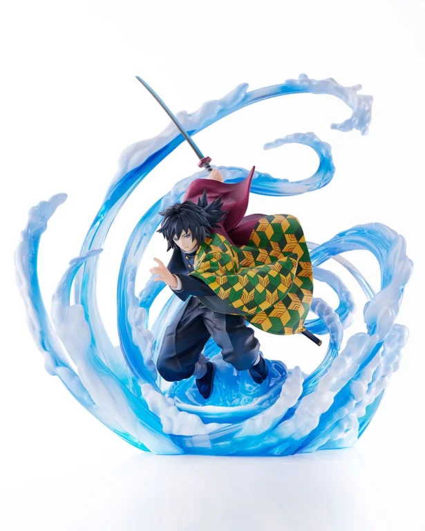 Demon Slayer - Scale Figure - Giyū Tomioka (DX Ver.)