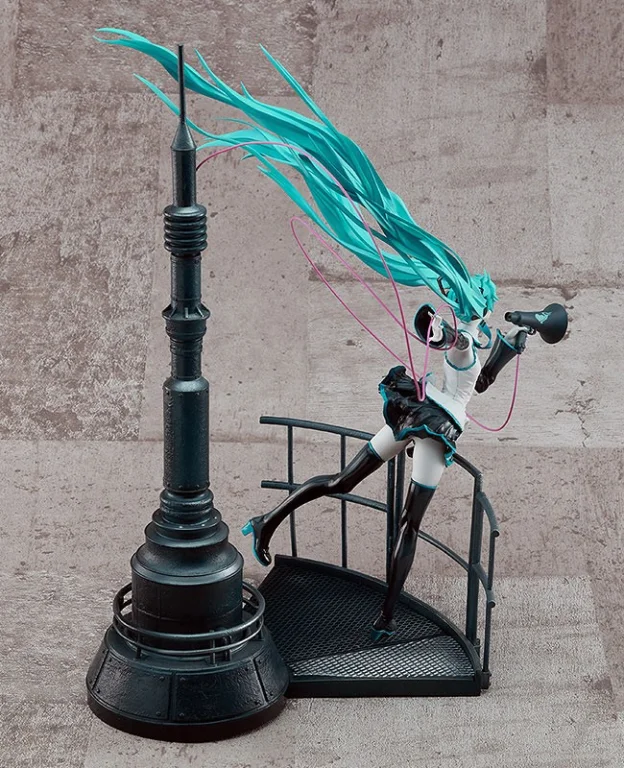 Character Vocal Series - Scale Figure - Miku Hatsune (Love is War Refined Ver.)
