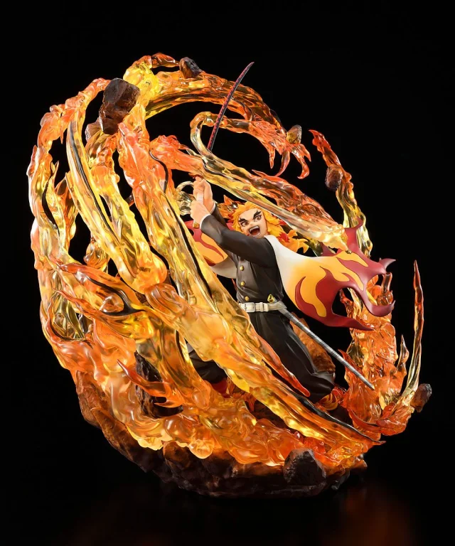 Demon Slayer - Scale Figure - Kyōjurō Rengoku (DX Ver.)