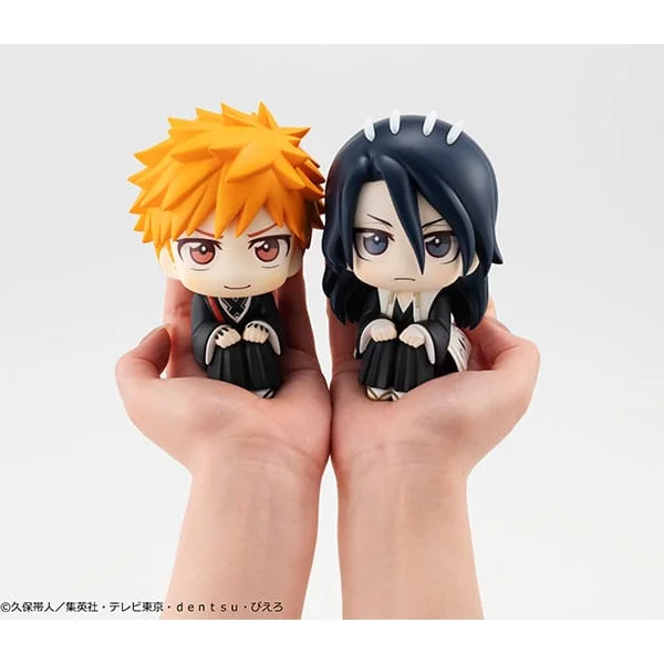 Bleach - Look Up Series - Ichigo Kurosaki