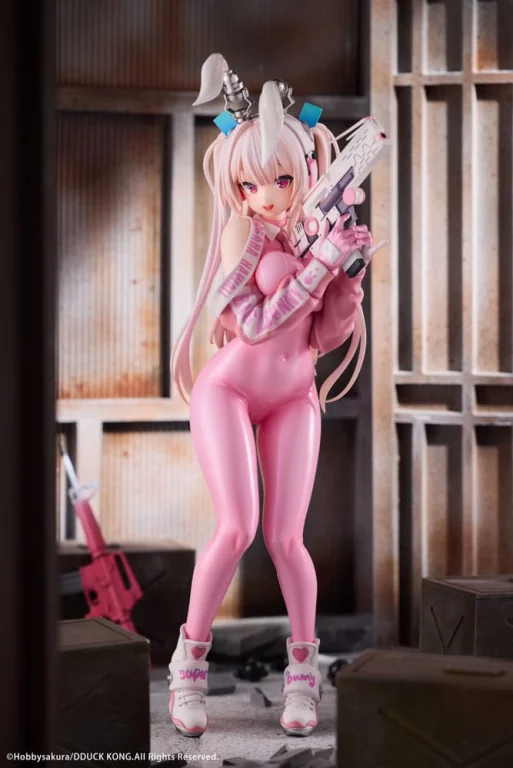 DDUCK KONG - Scale Figure - Super Bunny