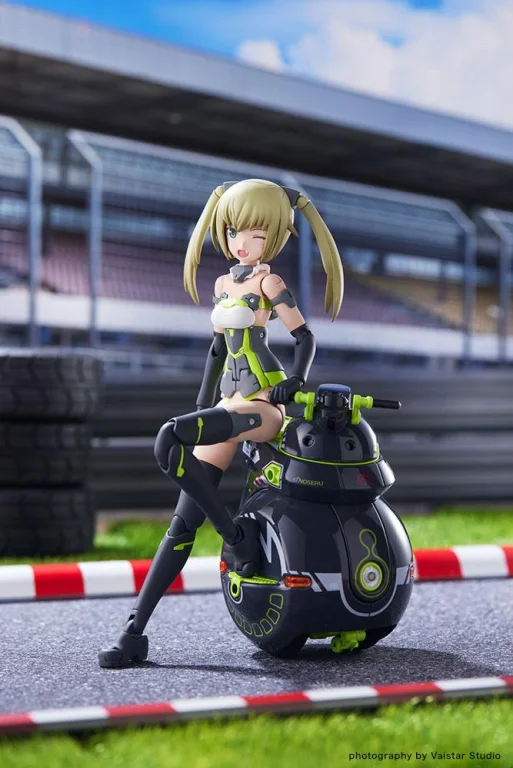 FRAME ARMS GIRL - Plastic Model Kit - Innocentia (Racer) & Noseru (Racing Specs Ver.)