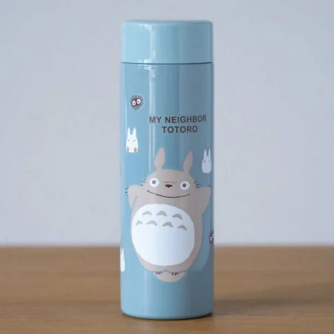 Produktbild zu Mein Nachbar Totoro - Trinkflasche - Flying Totoro