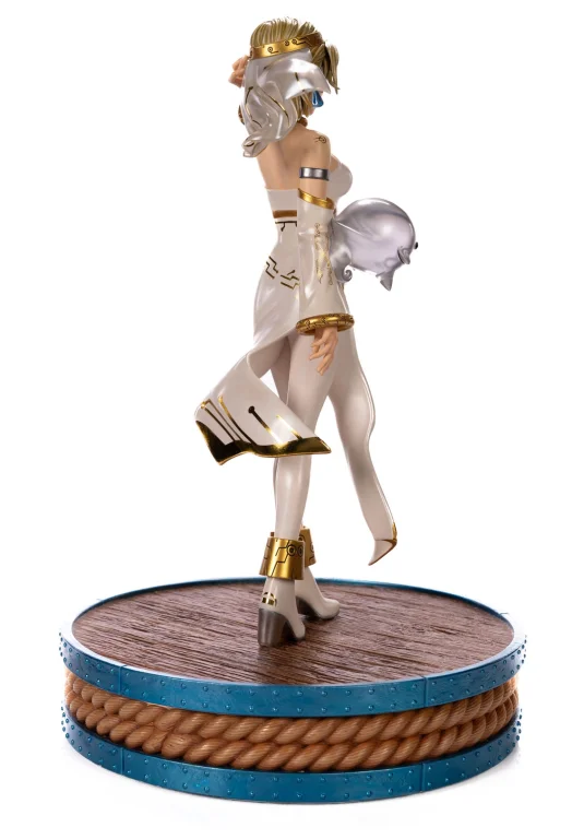 Skies of Arcadia - Non-Scale Figure - Fina