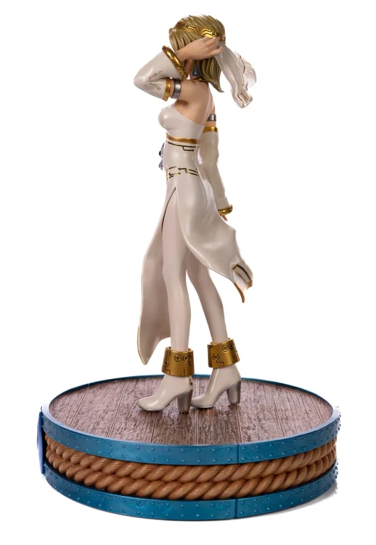 Skies of Arcadia - Non-Scale Figure - Fina