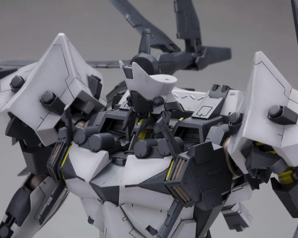 Armored Core - Plastic Model Kit - BFF 063AN AMBIENT