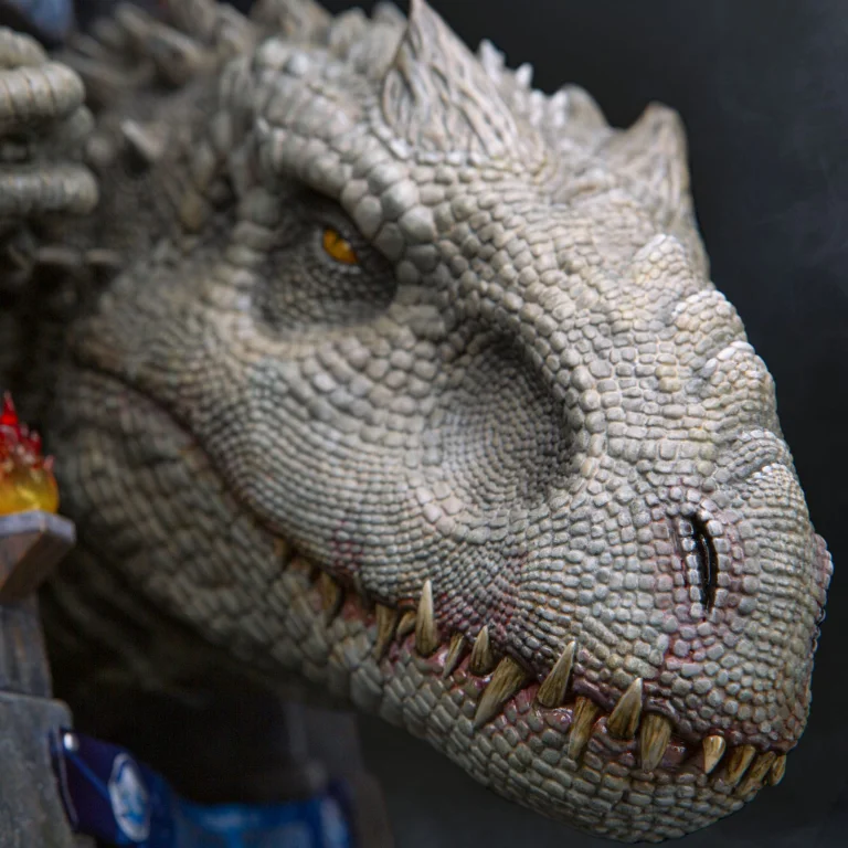 Jurassic Park - Premium Statue - Indominus Rex