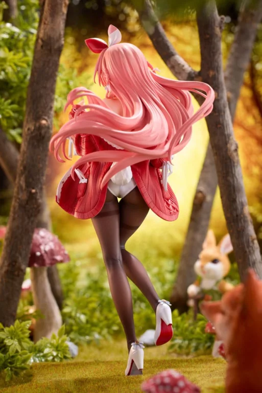 Rosuuri - Scale Figure - White Rabbit