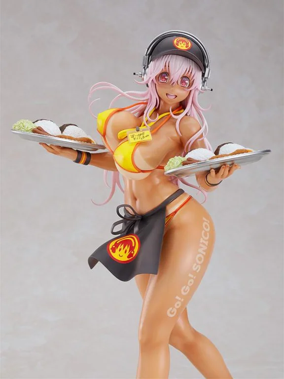 Super Sonico - Scale Figure - Super Sonico (Bikini Waitress Ver.)