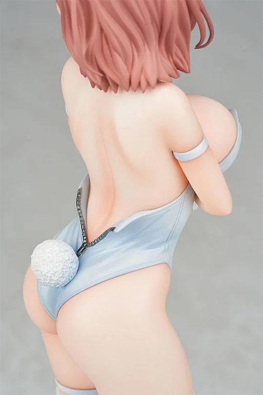 ICOMOCHI - Scale Figure - Black Bunny Aoi & White Bunny Natsume
