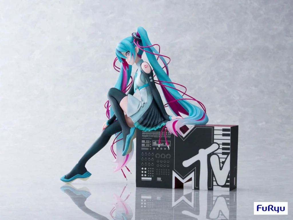 Character Vocal Series - Scale Figure - Miku Hatsune (Hatsune Miku x MTV)
