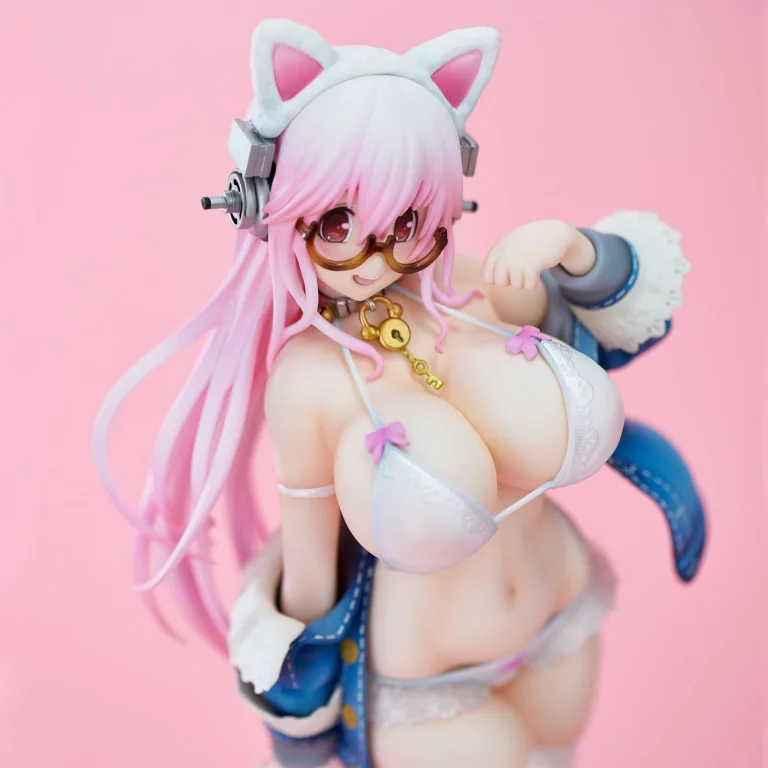 Super Sonico - Non-Scale Figure - Super Sonico (White cat ver.)