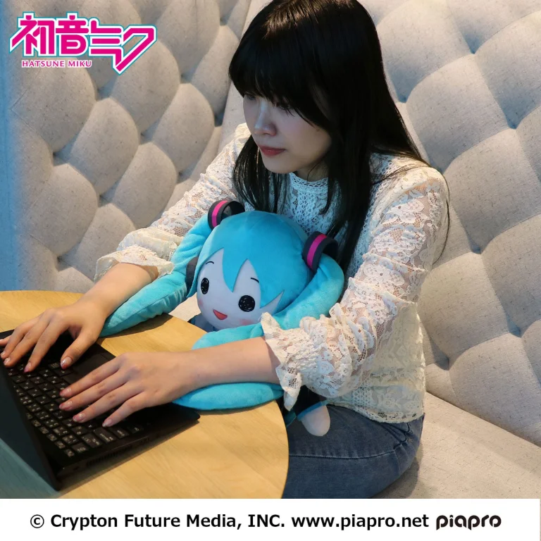 Character Vocal Series - Pillowgurumi - Miku Hatsune