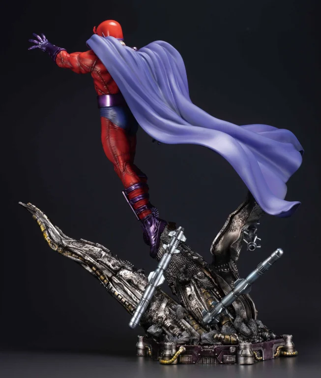Marvel - Fine Art Statue - Magneto