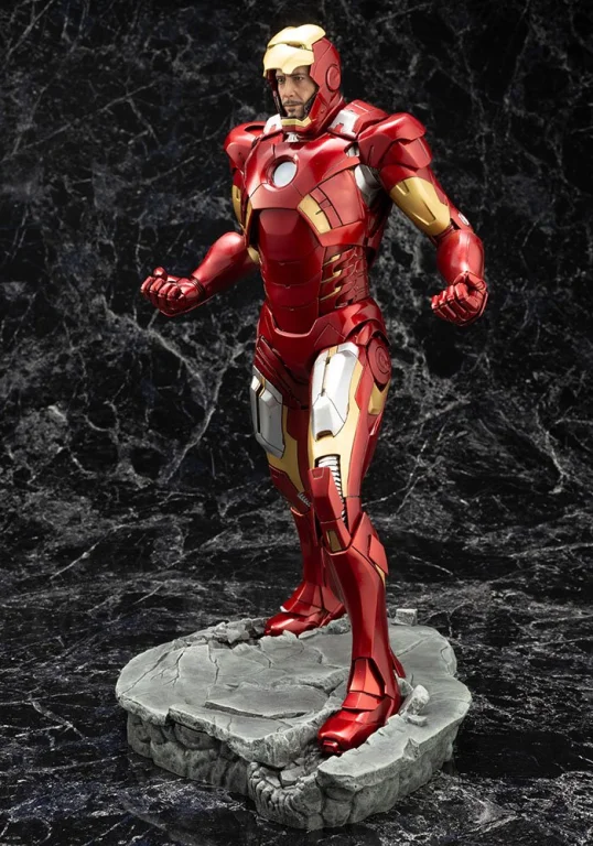 The Avengers - ARTFX - Iron Man Mark 7