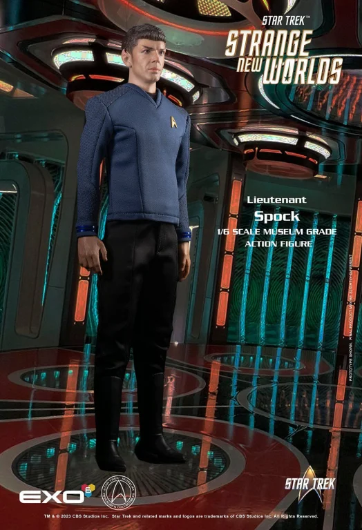 Star Trek - Scale Action Figure - Lieutenant Spock