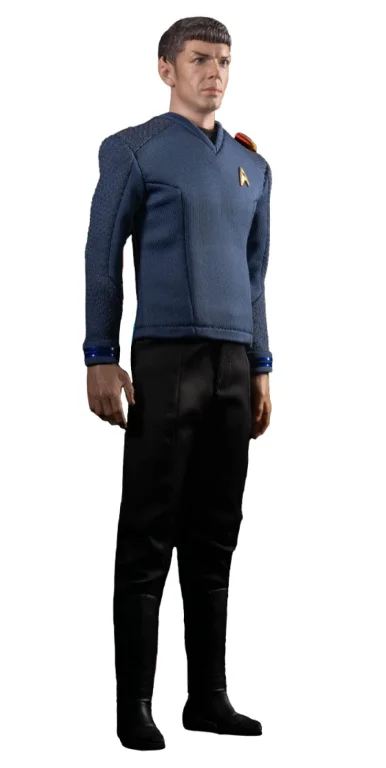 Star Trek - Scale Action Figure - Lieutenant Spock