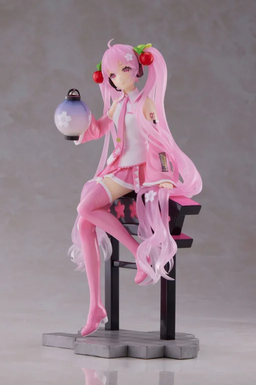 Character Vocal Series - AMP+ Figure - Miku Hatsune (Sakura Lantern ver.)